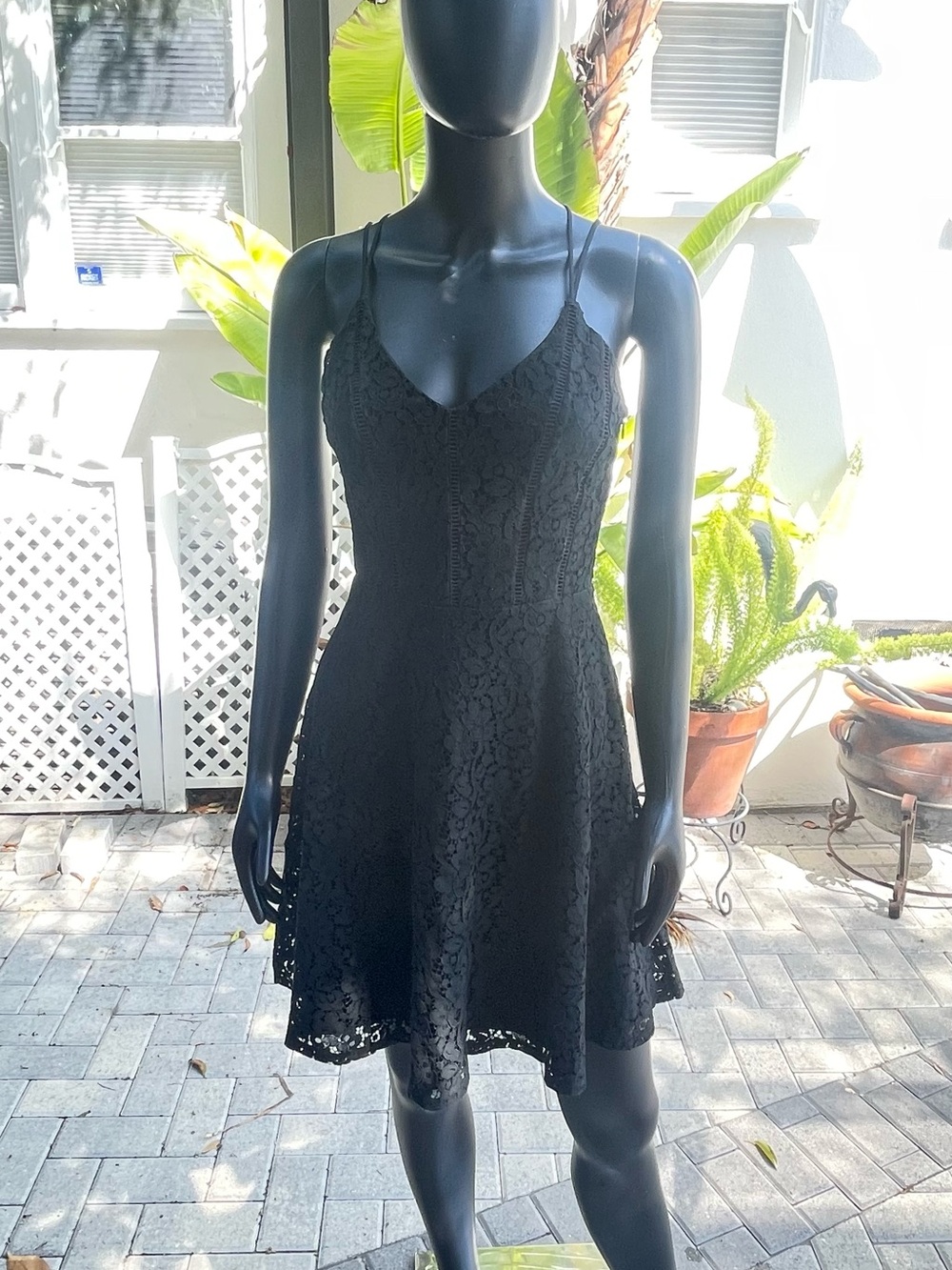 AQUA Floral Lace Mini Dress Size S Black Fit and Flare Cocktail Party
